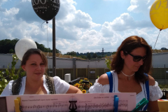 2019-08-04_13-51-20_100Jahre_Gottesdienst_Umzug
